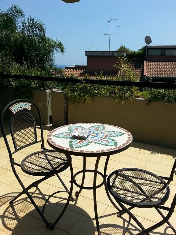 Bed and Breakfast Porto Ulisse Катания Экстерьер фото