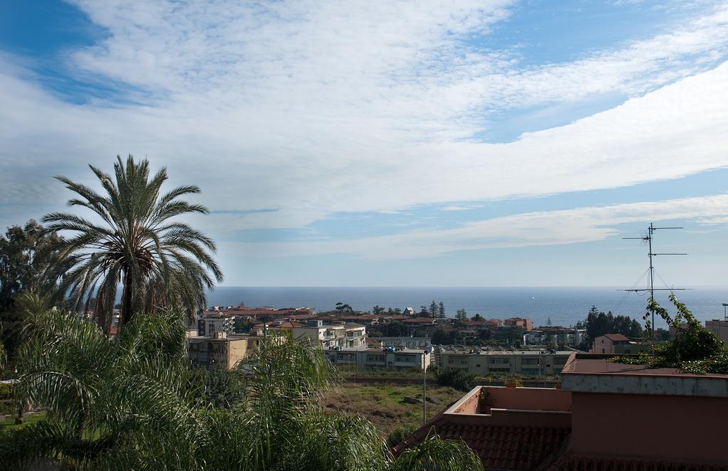 Bed and Breakfast Porto Ulisse Катания Экстерьер фото