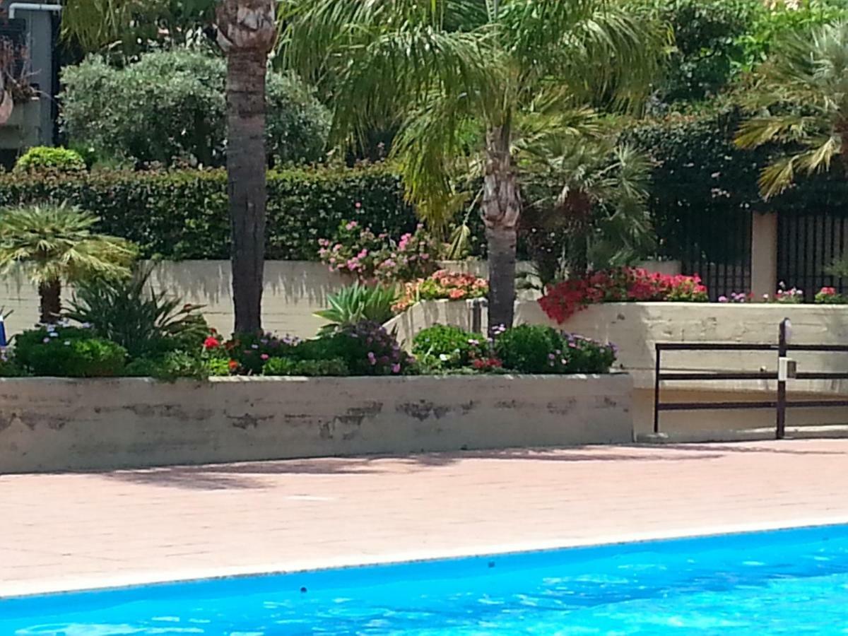 Bed and Breakfast Porto Ulisse Катания Экстерьер фото